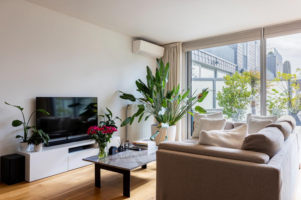 Exceptionele Loft in Groene Oase op Toplocatie in Antwerpen € 1 495